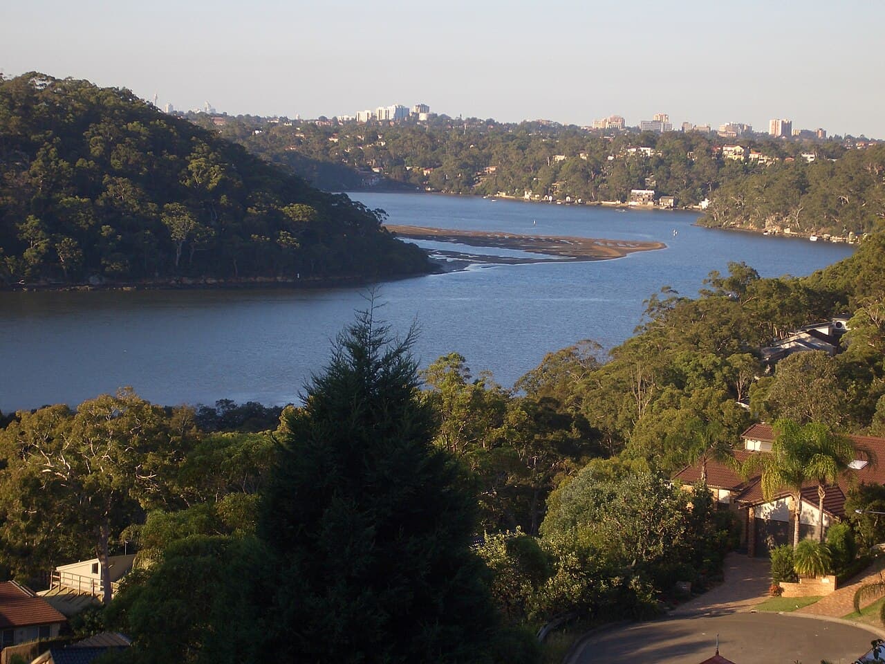 A view of Illawong, NSW