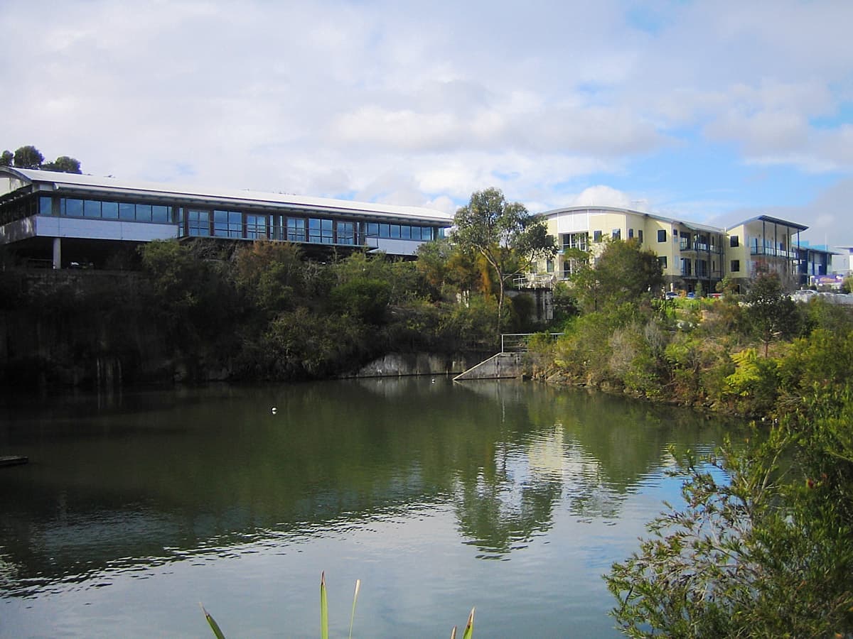 Austlink, Belrose
