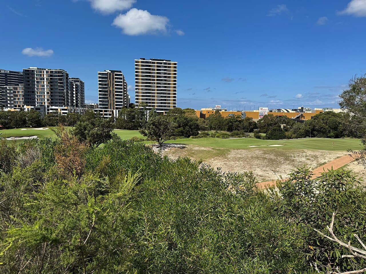 A view of Eastgardens, NSW
