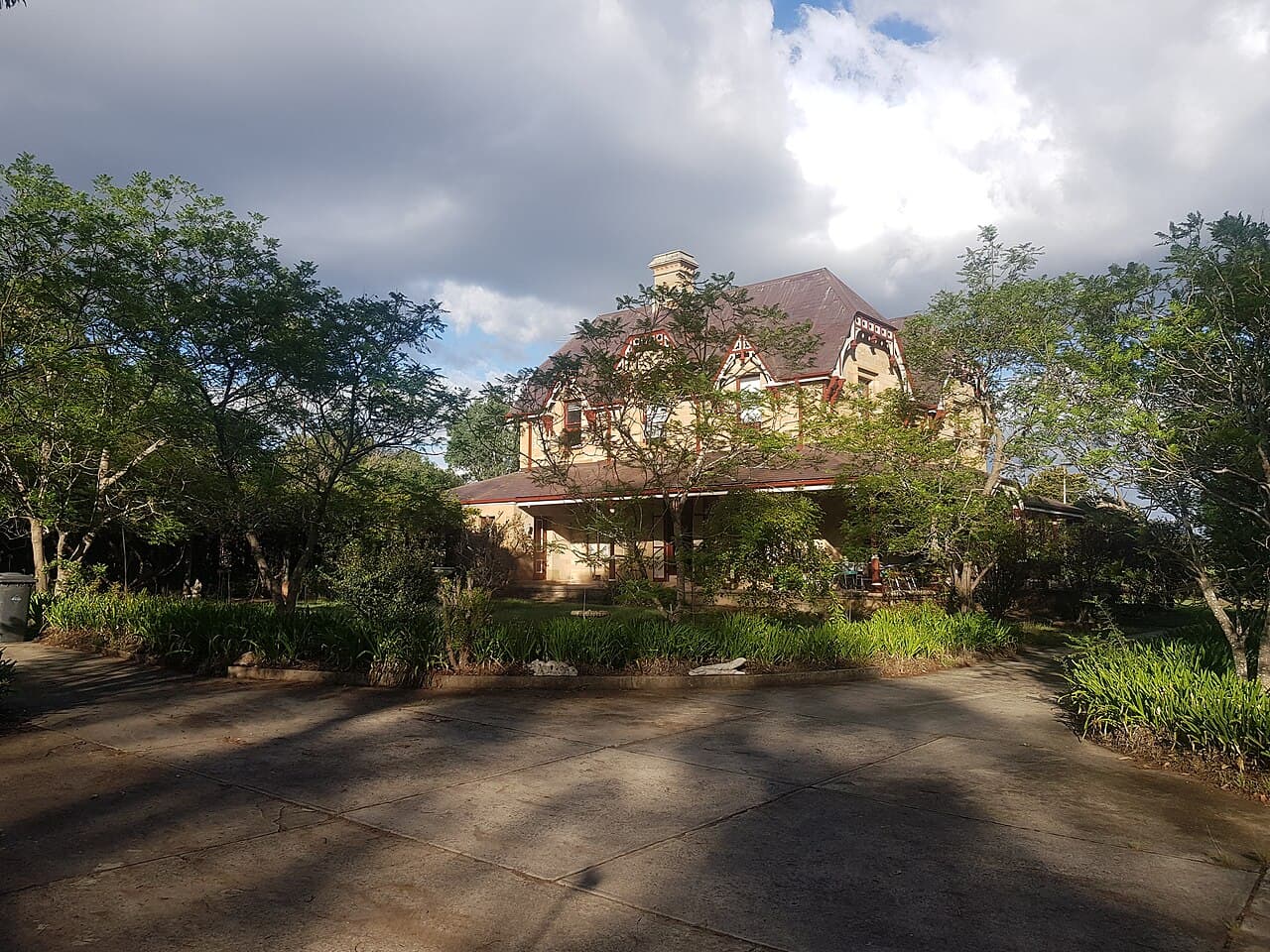St Helens Park Mansion