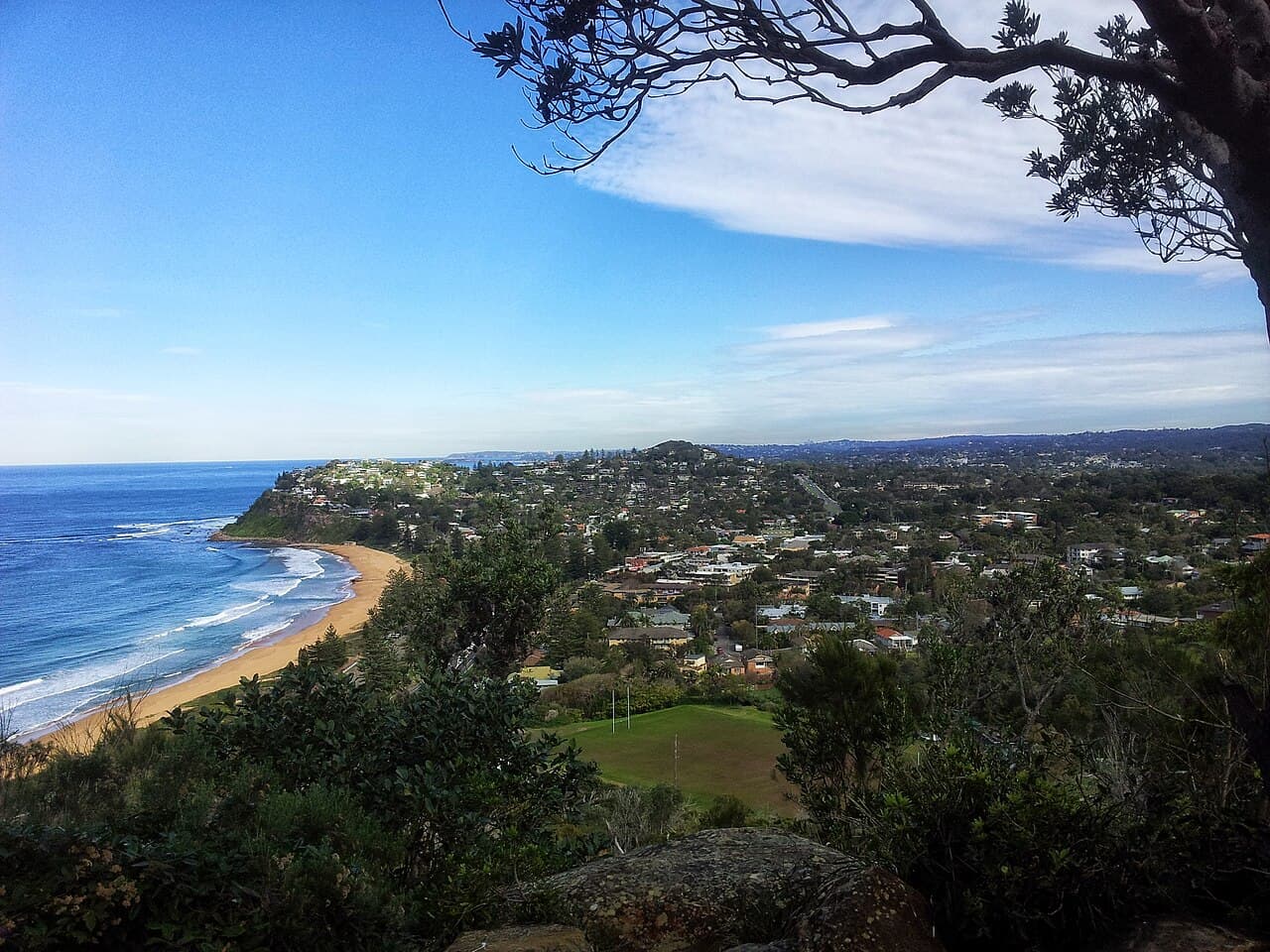 Bilgola Plateau South East facing view