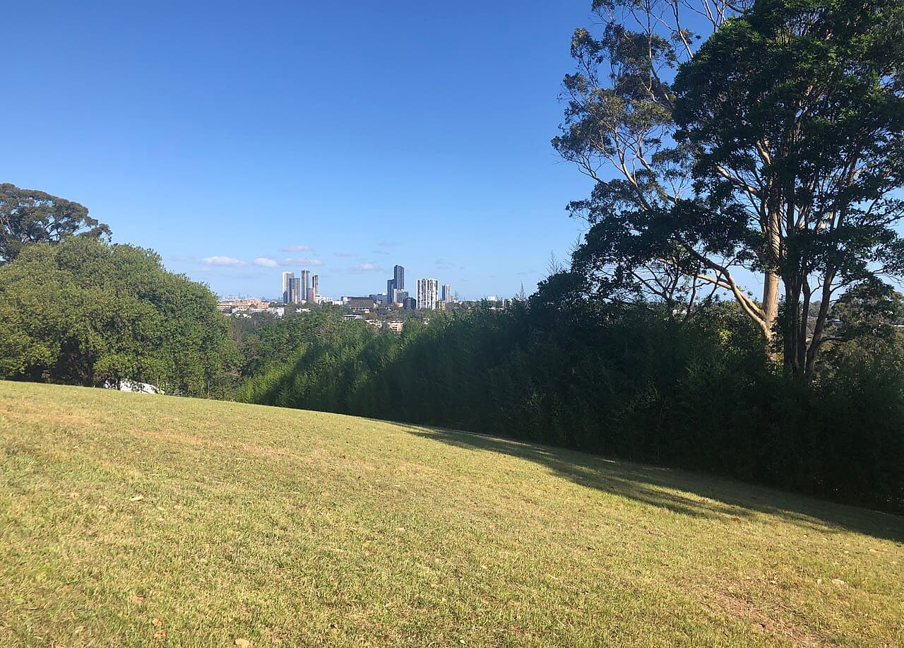 Mount Dorothy, Constitution Hill