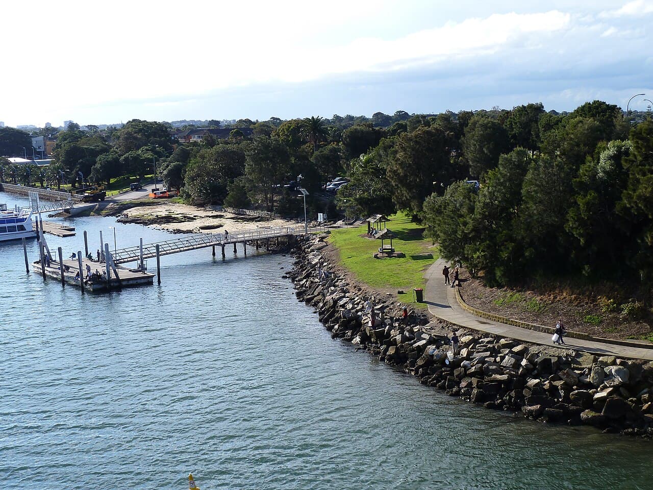 Sans Souci, from Captain Cook Bridge