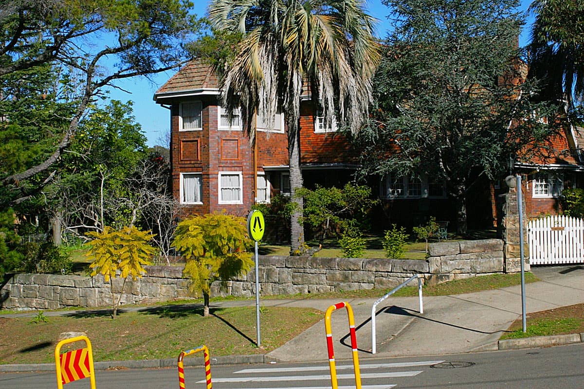 Cheltenham corner house
